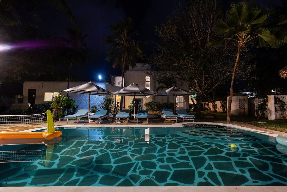 Milamax Beach Villa — Diani Beach